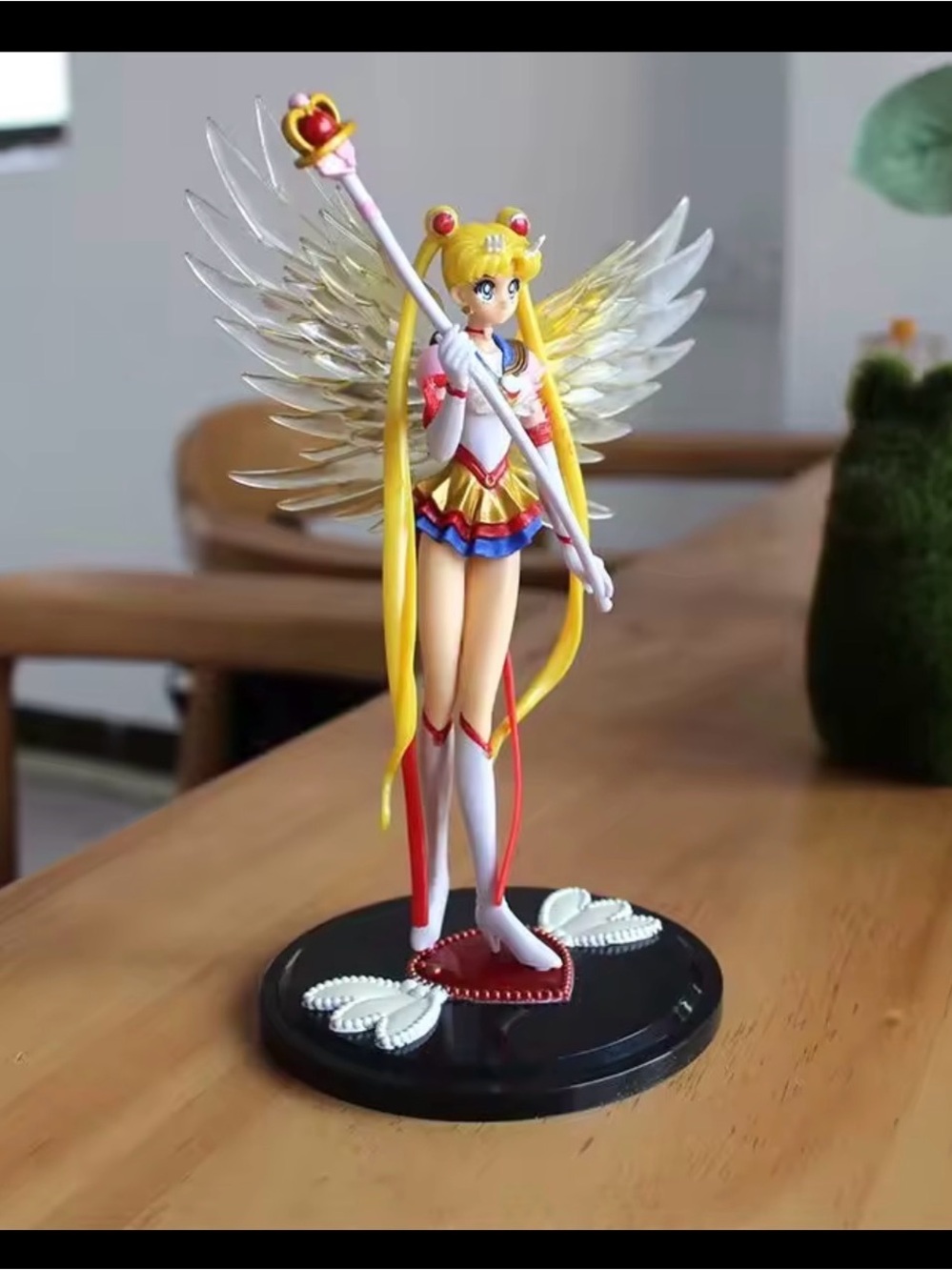 Hot Eternal Sailor Moon Tsukino Usagi Anime Figure - Picture 4 of 4